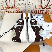 Fortok Louis Vuitton Trainer Sneakers Monogram-embossed Nubuck Calf Leather Brown - 2