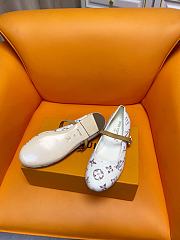 Fortok Louis Vuitton Romy Flat Ballerina Monogram White - 4