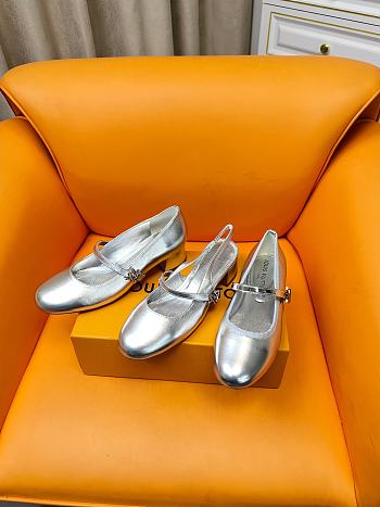 Fortok Louis Vuitton Romy Flat Ballerina Silver