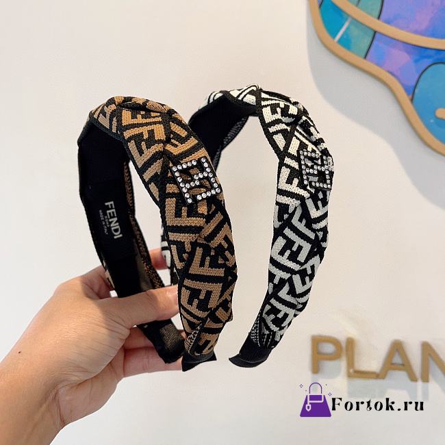 Fortok Fendi 2024 Diamond Logo Headband Black and Brown/White - 1