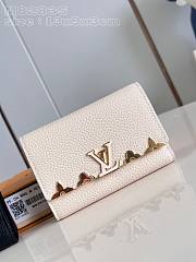 Fortok Louis Vuitton Capucines Wallet Cream M82835 13.5x9.5x3cm - 1