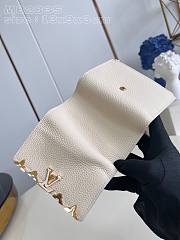 Fortok Louis Vuitton Capucines Wallet Cream M82835 13.5x9.5x3cm - 6