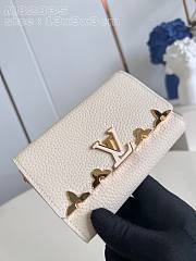 Fortok Louis Vuitton Capucines Wallet Cream M82835 13.5x9.5x3cm - 4