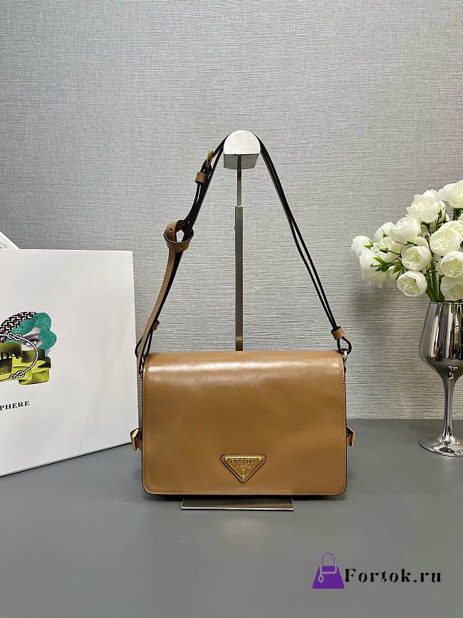 Fortok Prada Patent Leather Messenger Bag Tan 1BD082 23x15x8.5cm - 1