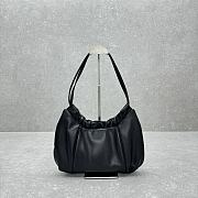 Fortok MiuMiu Cloud Underarm Bag Black 5614 38x19x7cm - 4