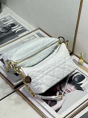 Fortok Dior Diorstar Hobo Bag with Chain White Macrocannage Crinkled Calfskin 28.5x14.5x10cm - 3