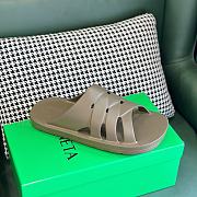 Fortok Bottega Veneta Beach Slippers Grey - 2