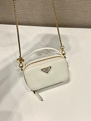 Fortok Prada White Patent Leather Mini Pouch 1NR025 11x6.5x2.5cm - 2