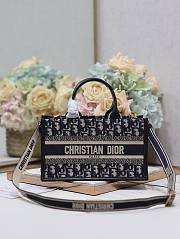 Fortok Dior East-West Mini Book Tote in Blue With Chain 27x14x11cm - 1