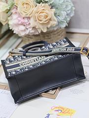 Fortok Dior East-West Mini Book Tote in Blue With Chain 27x14x11cm - 4