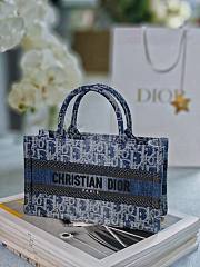 Fortok Dior Mini Book Tote Blue Denim Oblique Jacquard With Chain 21.5x13x7.5cm - 5
