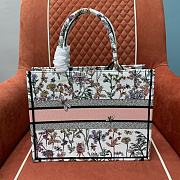 Fortok Dior Tote Bag Agile Dragonfly Embroidery Pattern White 36x18x28cm - 3