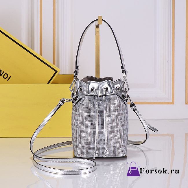 Fortok Fendi Mon Tresor Silver Leather Mini Bag With FF Motif 18x12x10cm - 1