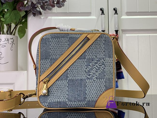 Fortok Louis Vuitton Chess Messenger Bag N40706 24x24x8cm - 1
