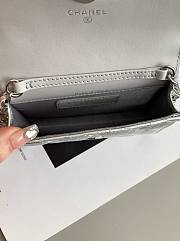 Fortok Chanel Metallic Goatskin Quilted Star Flap Waist Belt Bag Silver 12×3×9cm - 6