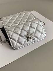 Fortok Chanel Metallic Goatskin Quilted Star Flap Waist Belt Bag Silver 12×3×9cm - 2
