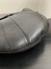 Fortok Lemaire Croissant Leather Crossbody Bag In Black 27x7x18cm - 3