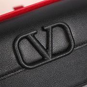Fortok Valentino Vsling Grainy Calfskin Clutch Black with Shoulder Strap 20x10.5x4cm - 5
