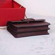 Fortok Valentino Vsling Grainy Calfskin Clutch Burgundy with Shoulder Strap 20x10.5x4cm - 6