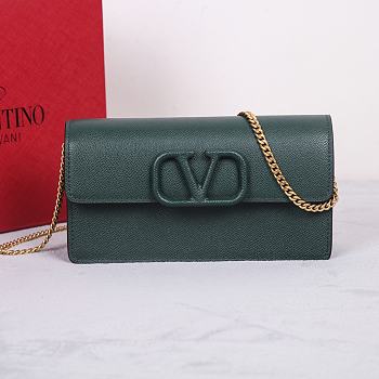 Fortok Valentino Vsling Grainy Calfskin Clutch Green with Shoulder Strap 20x10.5x4cm