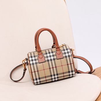 Fortok Burberry Mini Vintage Check-Printed Zipped Bowling Bag Beige 18.5x11x12cm