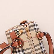 Fortok Burberry Mini Vintage Check-Printed Zipped Bowling Bag Beige 18.5x11x12cm - 2