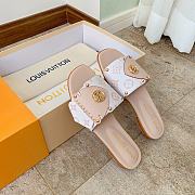 Fortok Louis Vuitton Frame Flat Mules White - 5