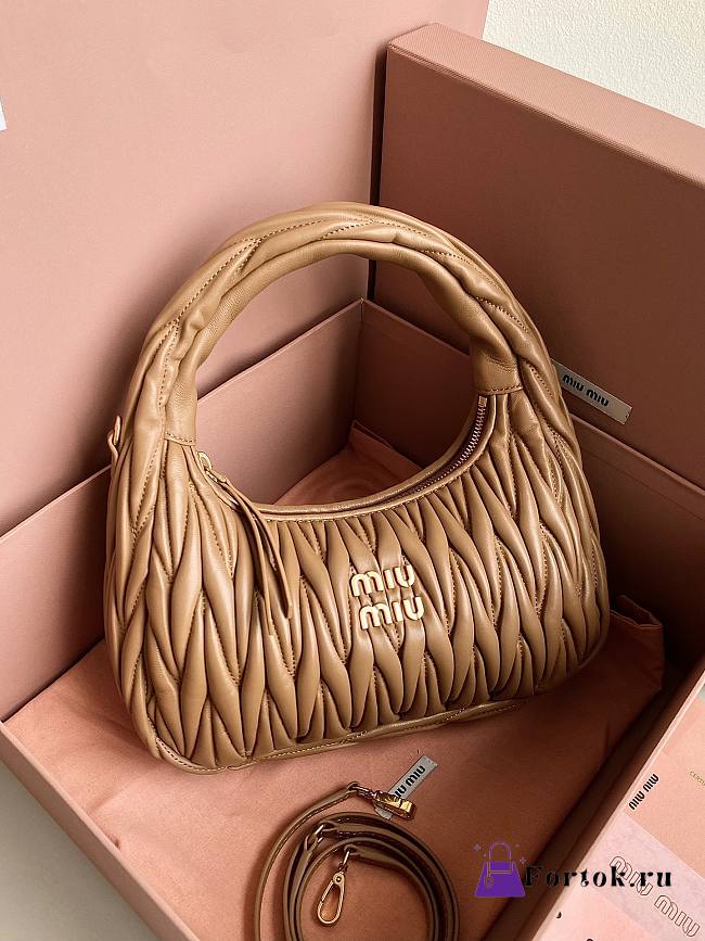 Fortok MiuMiu Wander Hobo Bag Dark Brown 18x25x7cm - 1