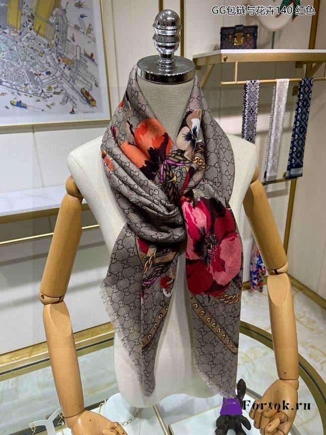Fortok Gucci Wool Jacquard GG Monogram Big Panshie Fringe Shawl Red Beige 140x140cm - 1