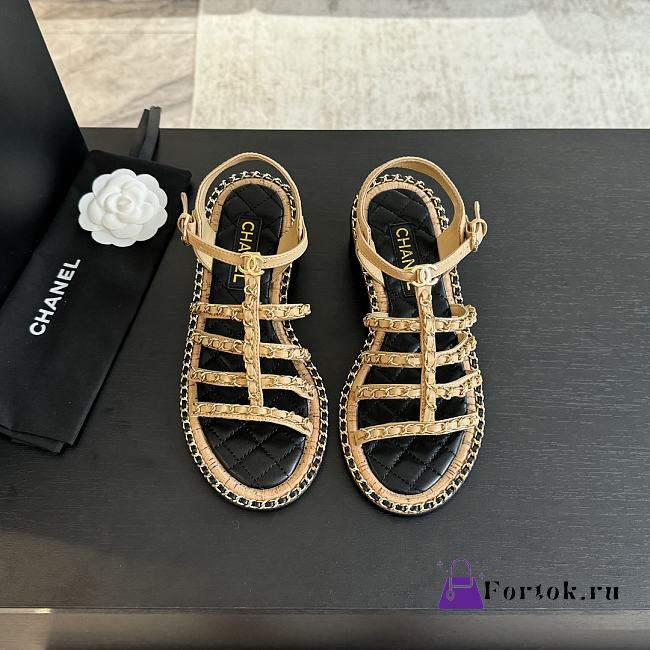 Fortok Chanel Chain Flat Sandals in Beige - 1