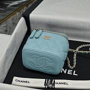 Fortok Chanel 22SS Ball Vanity Case Blue 11x8.5x7cm - 5