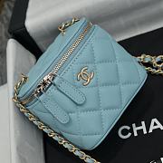 Fortok Chanel 22SS Ball Vanity Case Blue 11x8.5x7cm - 3