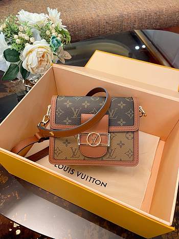 Fortok Louis Vuitton Mini Dauphine Bag Monogram and Monogram Reverse Coated Canvas M45959 20x15x9cm