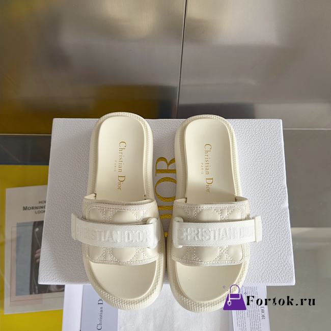 Fortok Dior Dioriviera Revolution Slides White Quilted Cannage Leather-Effect Fabric - 1