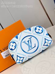 Fortok Louis Vuitton Pochette Cosmétique PM Lagoon Blue M11239 19x12x6cm - 1