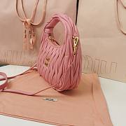 Fortok MiuMiu Wander Matelassé Shoulder Bag Pink 23x13x7cm - 5