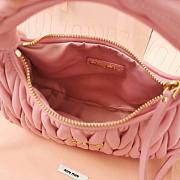 Fortok MiuMiu Wander Matelassé Shoulder Bag Pink 23x13x7cm - 3