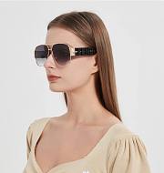 Fortok Fendi Glasses FE40111U - 1