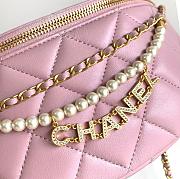Fortok Chanel Waist Bag Shiny Lambskin, Imitation Pearls & Gold-Tone Metal Light Pink AS4991 17x24x11cm - 2