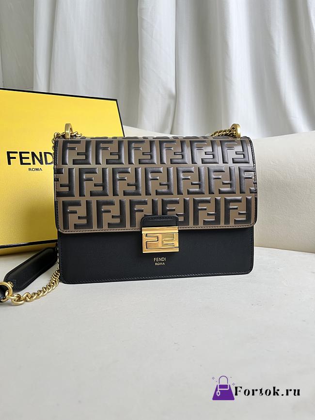 Fortok Fendi Brown and Black FF Kan U Leather Shoulder Bag 25x17x10cm - 1