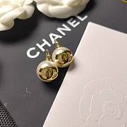 Fortok Chanel Pearl Hook Earrings - 3