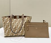 Fortok Fendi Small Roll Reversible Shopper in Pequin Striped & Beige FF Fabric 22x14x18cm - 5