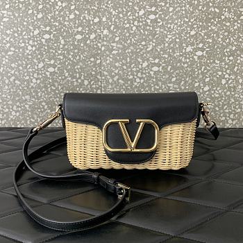 Fortok Valentino Garavani Locò Straw & Black Leather Shoulder Bag 22x9x17cm