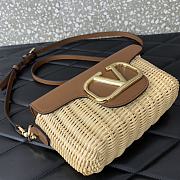 Fortok Valentino Garavani Locò Straw & Brown Leather Shoulder Bag 22x9x17cm - 3
