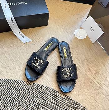 Fortok Chanel 24P Pearl Buckle Slippers Black