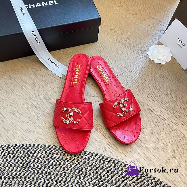 Fortok Chanel 24P Pearl Buckle Slippers Red - 1