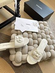 Fortok Chanel Camellia Slippers White - 5
