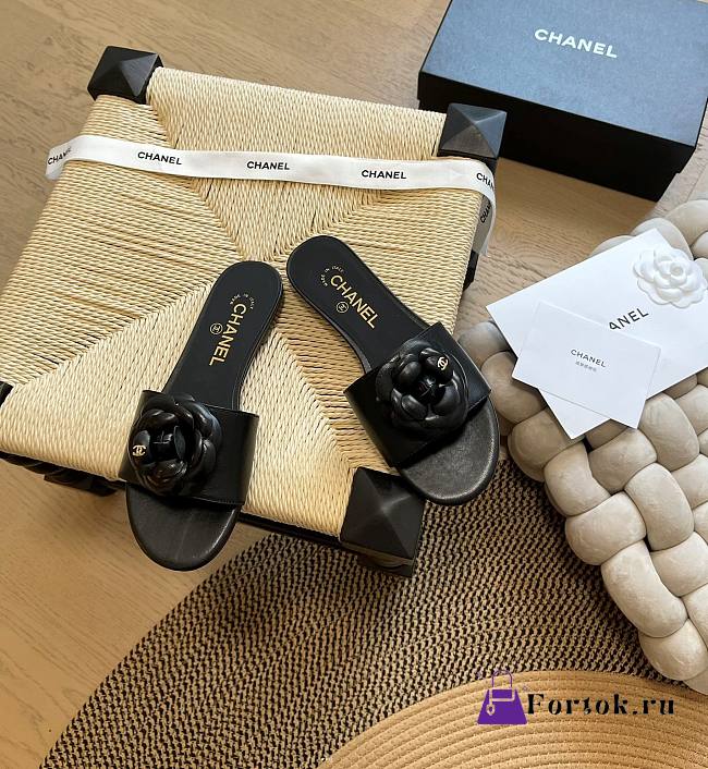 Fortok Chanel Camellia Slippers Black - 1
