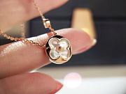 Fortok Fortok Louis Vuitton Round Natural White Pearl Necklace in Rose Gold - 3