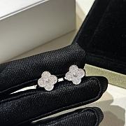 Fortok Van Cleef & Arpels Diamond Four-leaf Clover Earrings Silver - 1